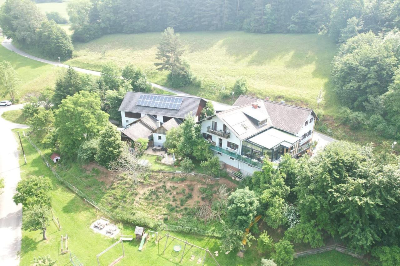 Gasthaus - Gaestehaus Schusterbauer Rein Extérieur photo
