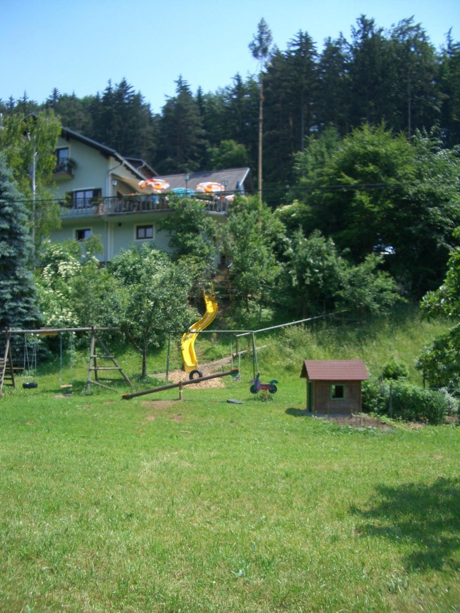 Gasthaus - Gaestehaus Schusterbauer Rein Extérieur photo