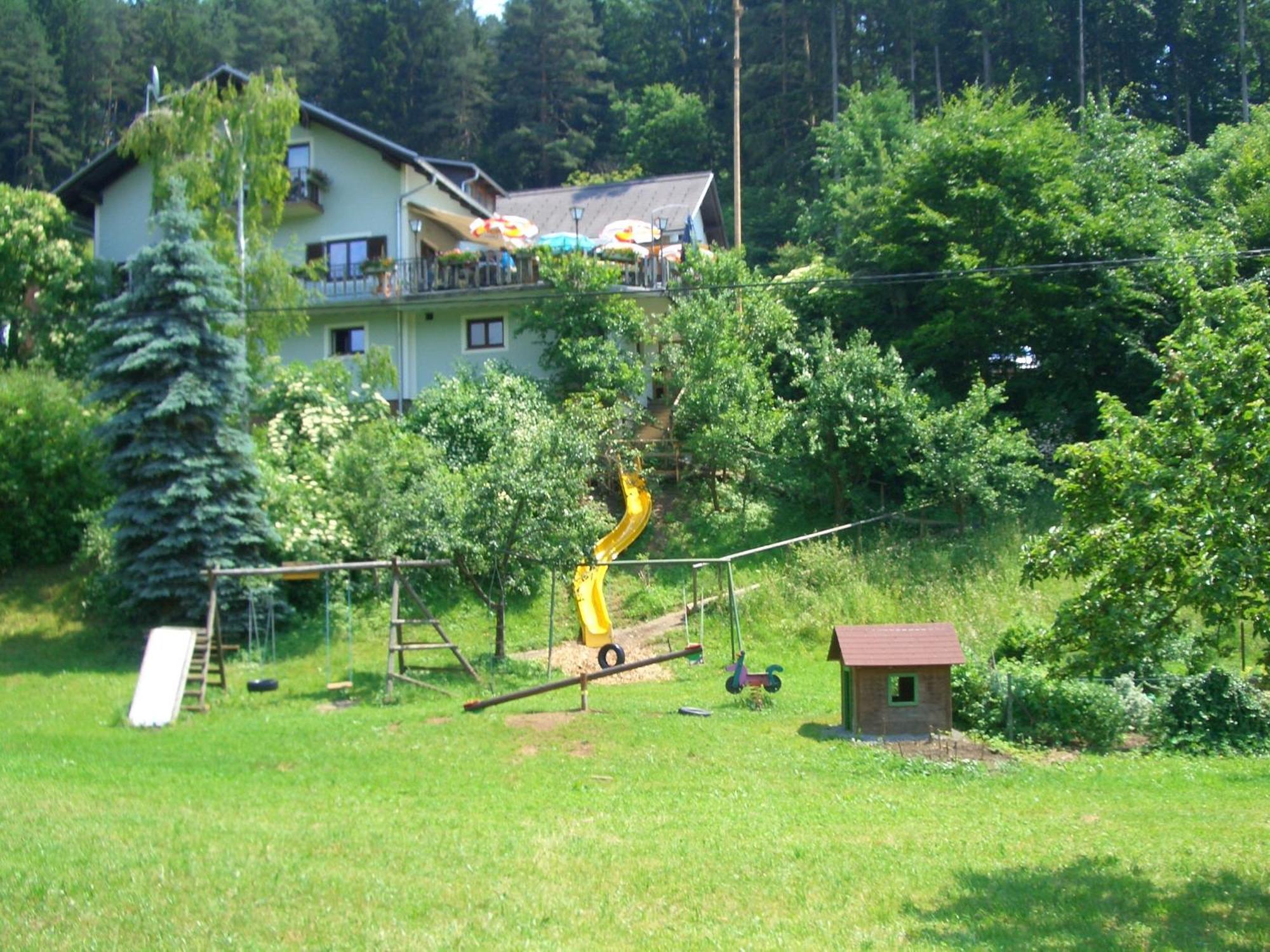 Gasthaus - Gaestehaus Schusterbauer Rein Extérieur photo