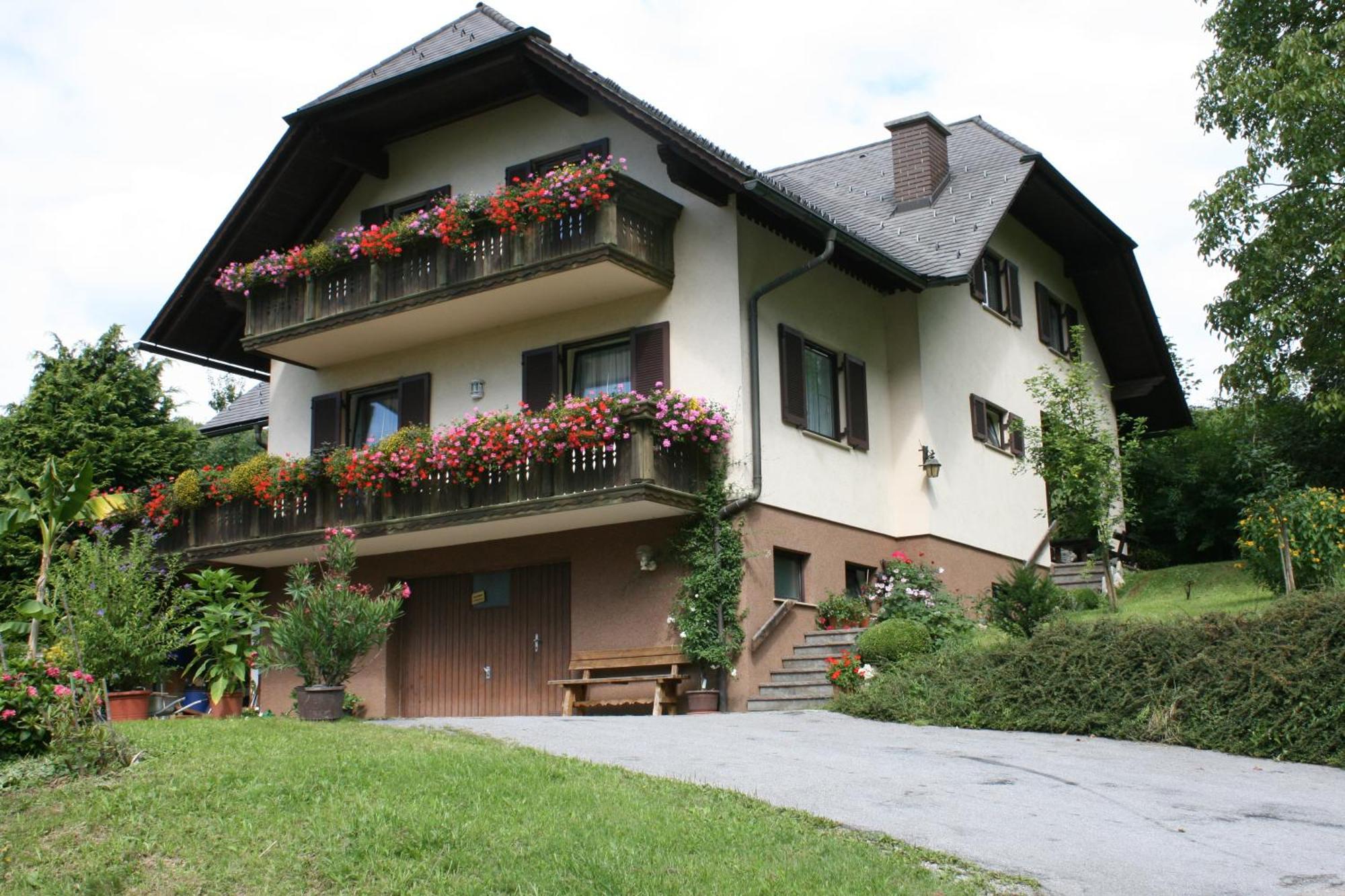 Gasthaus - Gaestehaus Schusterbauer Rein Extérieur photo